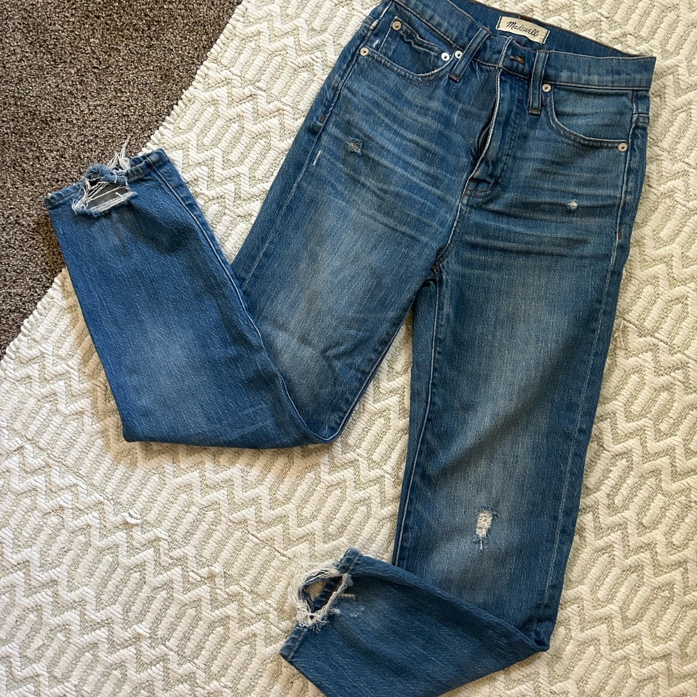 Madewell Classic Straight high waisted jeans!